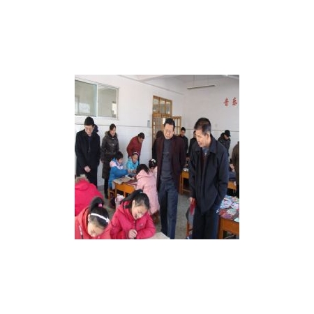 濟(jì)寧市關(guān)工委副主任周光珍來(lái)汶上實(shí)驗(yàn)小學(xué)進(jìn)行專(zhuān)題調(diào)研