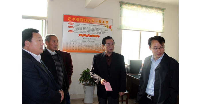 濟寧市關(guān)工委于棟修、孔憲舉等領(lǐng)導(dǎo)來汶上縣對關(guān)心下一代工作進行調(diào)查研究