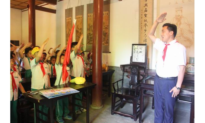 汶上共青團(tuán)汶上縣委開展“紅領(lǐng)巾相約中國(guó)夢(mèng)——關(guān)注十三五，創(chuàng)造新生活”主題教育實(shí)踐 ...