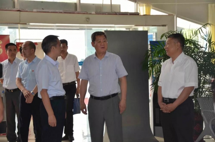 汶上縣人民政府 政務(wù)要聞 省人力資源和社會(huì)保障廳副廳長(zhǎng)侯復(fù)東來汶調(diào)研