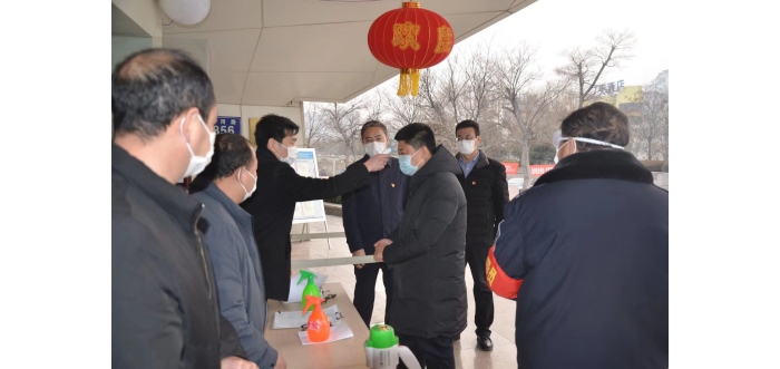 汶上縣人民政府 工作動態(tài) 縣委常委、副縣長王洪正到縣人社局督導疫情防控工作