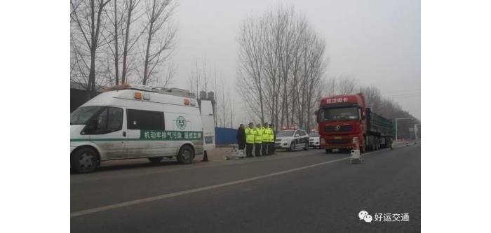 汶上縣開展重型柴油車尾氣排放監(jiān)測(cè)專項(xiàng)執(zhí)法行動(dòng)